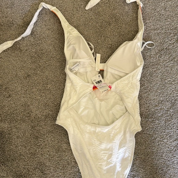 NWT Trina Turk Swimsuit - Picture 3 of 3